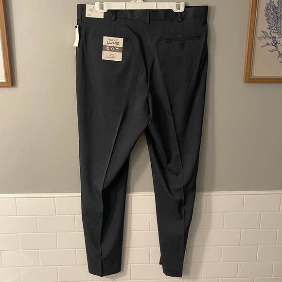 MEN’S Perry Ellis portfolio travel luxe 36 x 30 bundle of two pair NWT - Picture 7 of 8